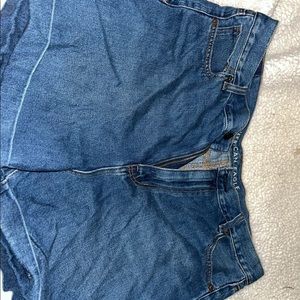 American Eagle Mom Shorts size 16